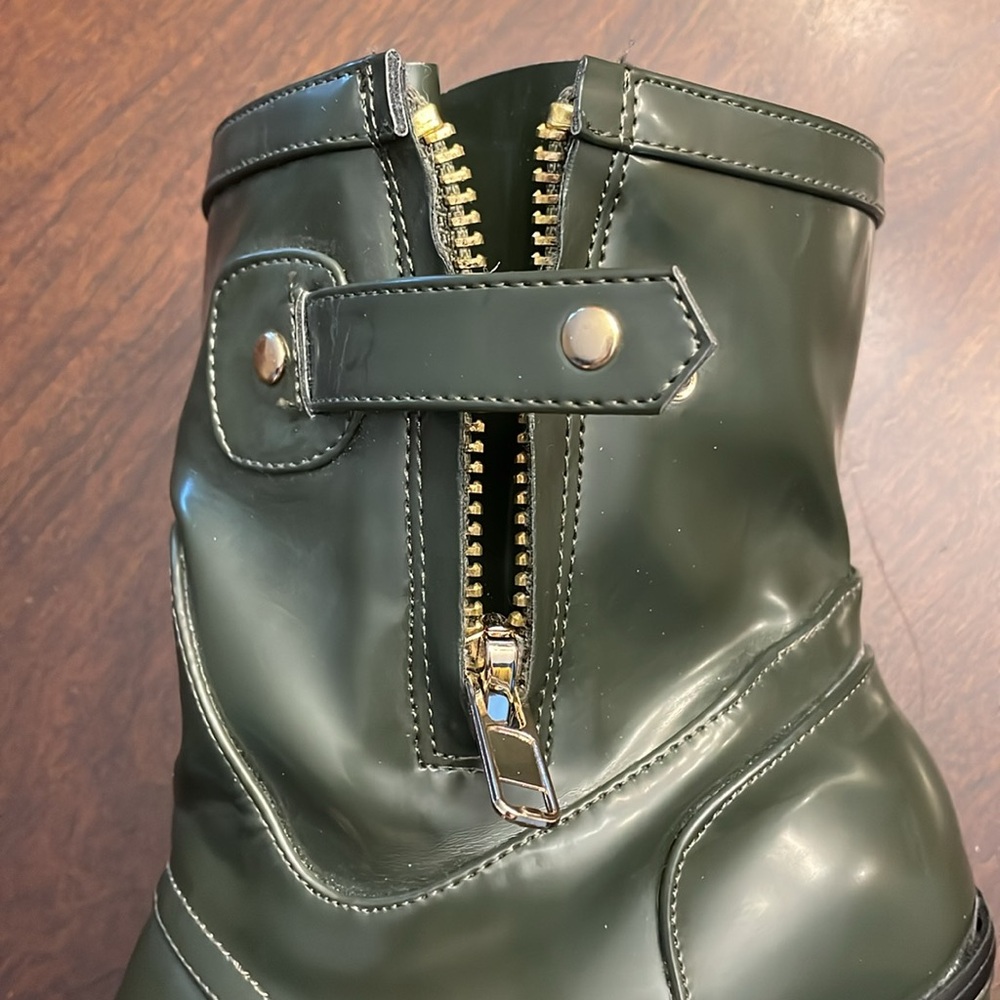 Izabella Rue Olive Ankle Boots - Picture 10 of 16